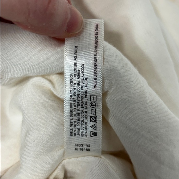 Anthropologie Cream Textured Top size medium fluffy towel, Sherpa sweater medium - Picture 6 of 8